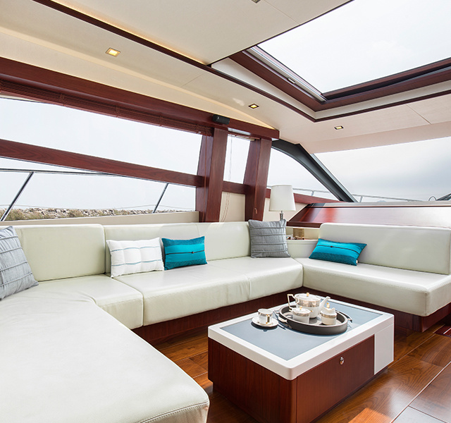 LANNIKA YACHT